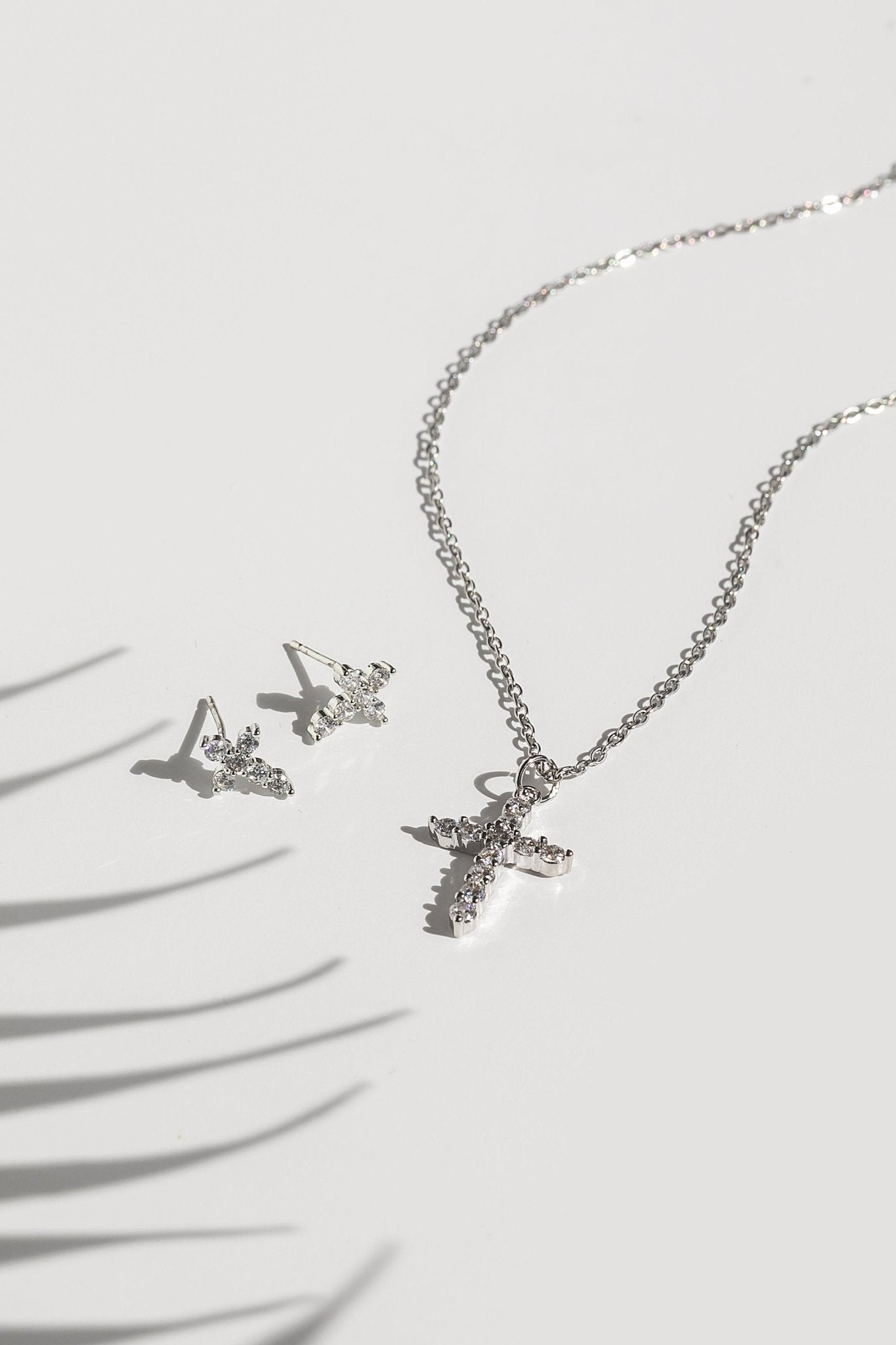 So Chic Luxe Cross Set Silver Tone - A Meaningful Mood